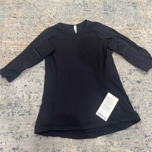Lululemon Runderful Long Sleeve size 12